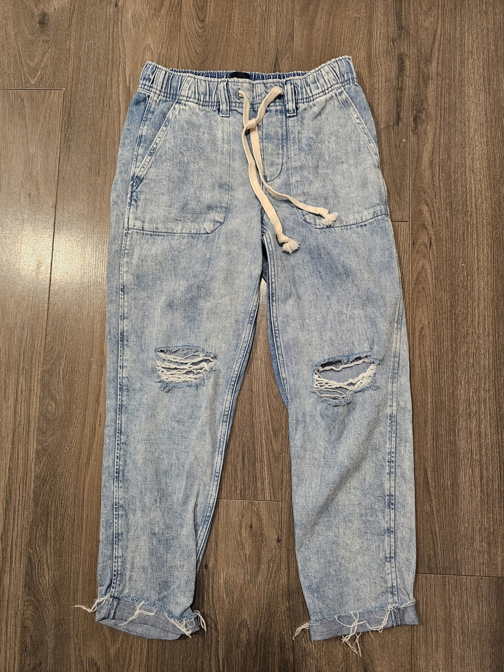 Gap Light Blue Distressed Women's Jogger Jeans